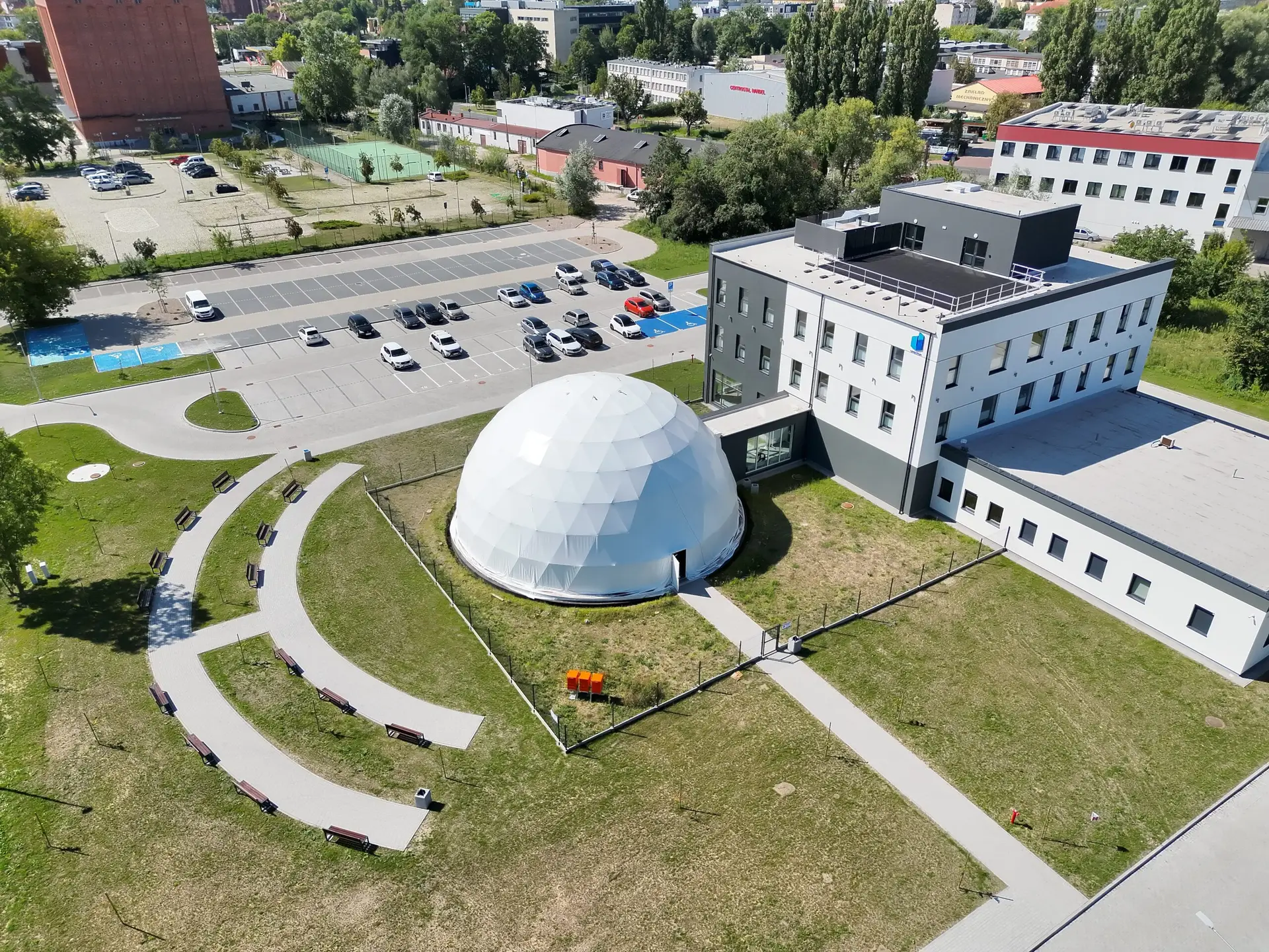 Namiot sferyczny s20 — planetarium, Toruń